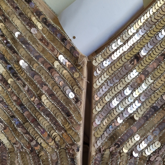 Mac Duggal, Sequin Spaghetti Strap‎ Gown, Gold, Size 0, NWT - Picture 10 of 11